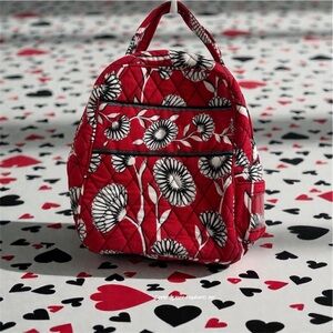 Vera Bradley Retired Deco Daisy “Let’s Do Lunch”Red Floral Lunch Tote